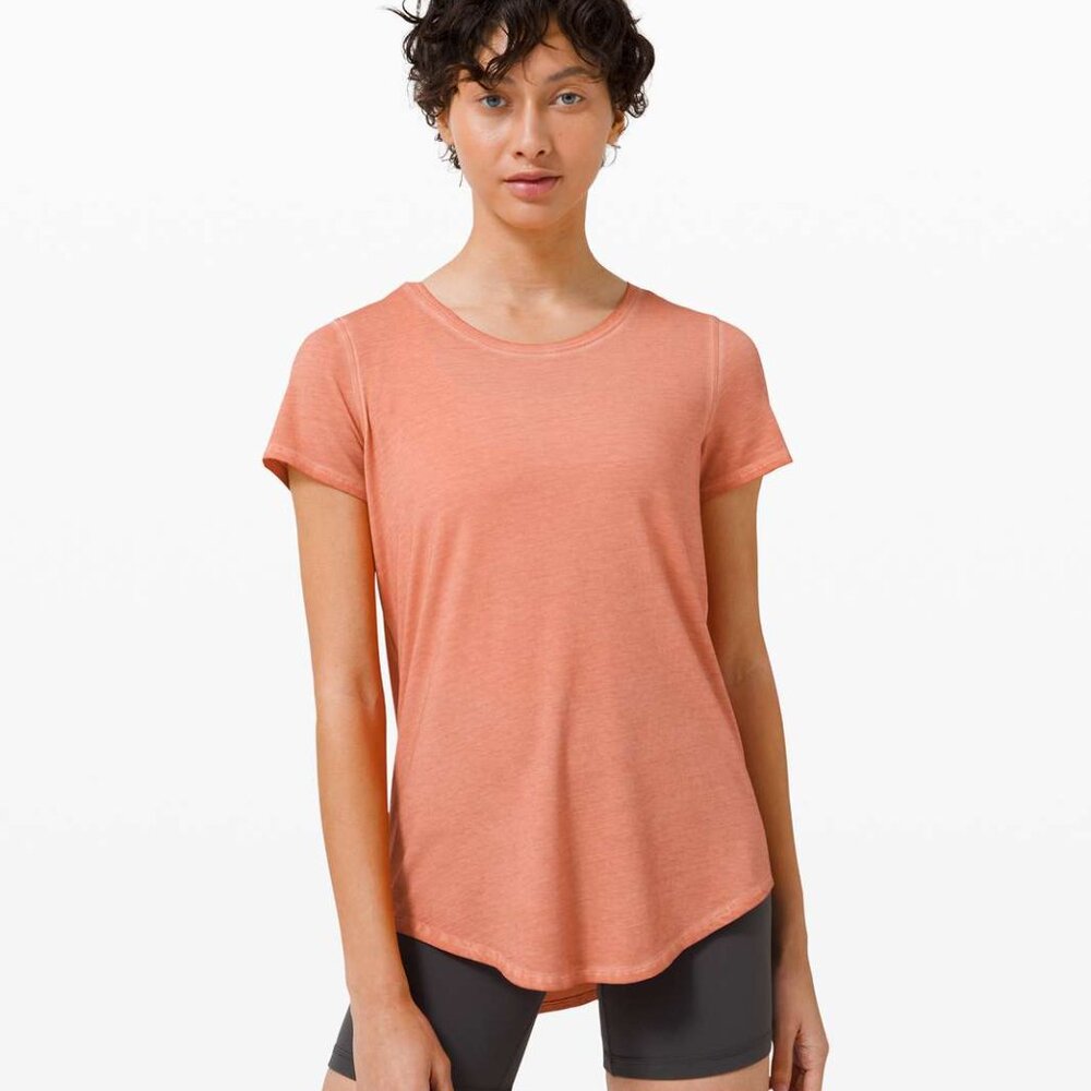 Lululemon Pink Short Sleeve‎ Athletic Tee Curved Hem Lightweight